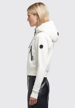 Khujo Dalis Shiny - Jas - Cremeweiß -Khujo Verkoopwinkel 1b6ef67a5a794287a1a90ef3735a3f7a