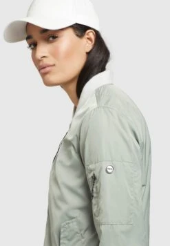 Khujo Stence - Bomberjacks - Blassgrün -Khujo Verkoopwinkel 274f21b2f50441bf846f62d4589a9cd7