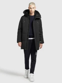 Khujo Winterjassen Winterjas Cloyd Heren Zwart 15 Khujo Winterjassen Winterjas Cloyd Heren Zwart -Khujo Verkoopwinkel 37ecb9ac69cca9adbb2f428108062587