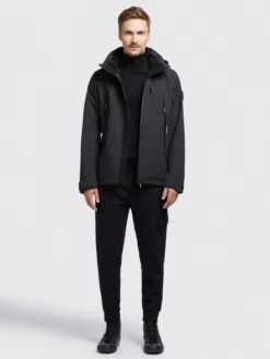 Khujo Tussenjassen Tussenjas Adam Heren Zwart -Khujo Verkoopwinkel 4019572a2934a8f1728f9adda2e53aa7