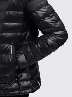 Khujo Tussenjassen Tussenjas Lovina Dames Zwart -Khujo Verkoopwinkel 611a1fefc29cb518af2c50068bdc4f54