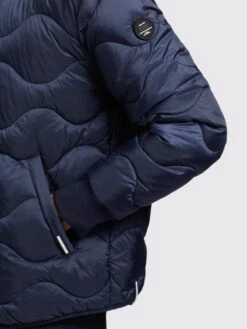 Khujo Tussenjassen Tussenjas Picco Heren Navy 16 Khujo Tussenjassen Tussenjas Picco Heren Navy -Khujo Verkoopwinkel 690e183d6744e32de406f3a91bd5cac6