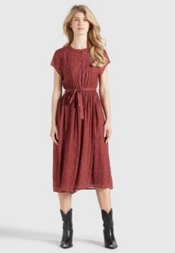 Khujo Louanna - Jumpsuit - Red 15 Khujo Louanna - Jumpsuit - Red -Khujo Verkoopwinkel 72d2927d16314c0c8bedc1ba79d4b93a