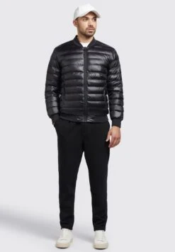 Khujo Toco Shiny - Jas - Schwarz 14 Khujo Toco Shiny - Jas - Schwarz -Khujo Verkoopwinkel 76133d160041496fba4c513deae11a45