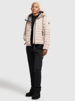 Khujo Tussenjassen Tussenjas Lovina Dames Poederroze -Khujo Verkoopwinkel 78b1f8b354faf59128815e00210a0a78