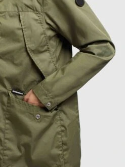 Khujo Parkas Tussenparka Aira Dames Olijfgroen -Khujo Verkoopwinkel 7d0cde1b0a8135060d61753f293a1abc