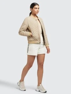 Khujo Tussenjassen Tussenjas Monza Dames Beige -Khujo Verkoopwinkel a2a770a0801ad0a89f5ec2942ffc039a