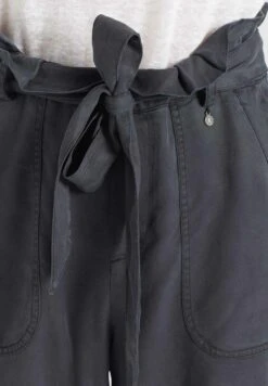 Khujo Shorts Loosefit Broek Poppy Dames Donkergrijs -Khujo Verkoopwinkel b254aec486b65db48ecd20561992dc47