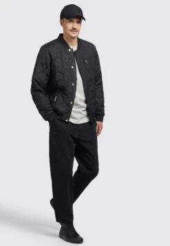 Khujo Carlson - Jas - Schwarz -Khujo Verkoopwinkel c4c55d6c767b4ea4abe01f771e1b5cec