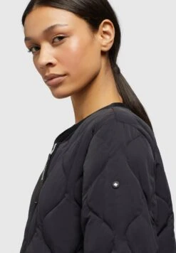 Khujo Alma - Jas - Schwarz -Khujo Verkoopwinkel c950fc2e7b8043b4abf74d2bf6c19c96