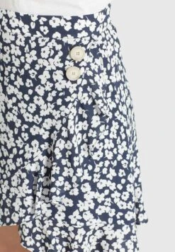 Khujo Undine - A-Lijn Rok - Dunkelblau-Weiß Geblümt 14 Khujo Undine - A-Lijn Rok - Dunkelblau-Weiß Geblümt -Khujo Verkoopwinkel c9cce63f929e4e10925cfbaa39613f18