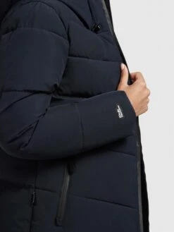Khujo Winterjassen Winterjas Fames Dames Navy -Khujo Verkoopwinkel ef58cf6a6c57a3886c4e84ac3754e11a