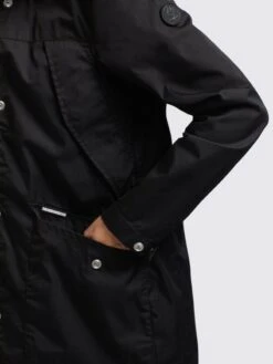 Khujo Parkas Tussenparka Aira 3 Dames Zwart -Khujo Verkoopwinkel f004cc2f514a9e747803fba1d9261cc7